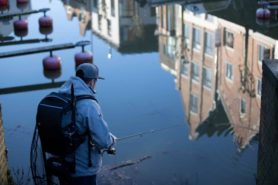 Angeln in Hamburg immer mit gültigen Angelschein!