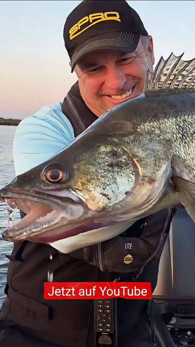 Jetzt auf meinem YouTube-Channel ▶️ janpuschofficial  #Eigenwerbung #zeitistfisch 

#angelknoten #zander #fishing #raubfischangeln #fishingstyle #ilovefishing #knoten #knotenkunst #fisch #angeln #angelnistleidenschaft #spro #stroftfishinglines #suzukifishingteam #garminfishing #albaboats